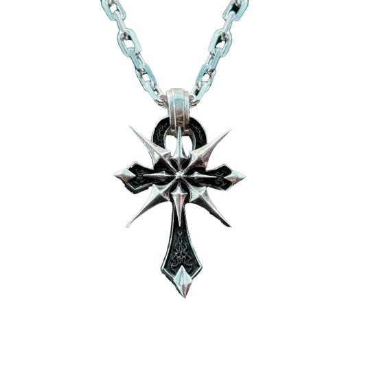caos star pendant
